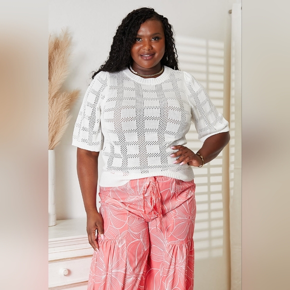 Ribbed Trim Round Neck Knit Top - Picture 4 of 9